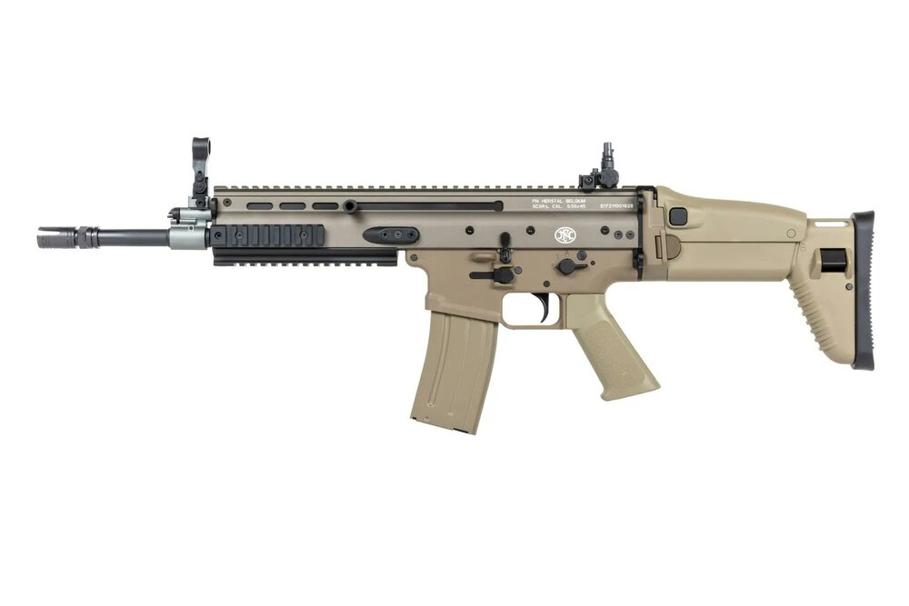 CYBERGUN  x FN HERSTAL SCAR-L assault rifle with transport case Tan