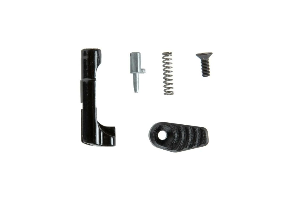 Enlarged magazine catch for Hi-Capa replicas