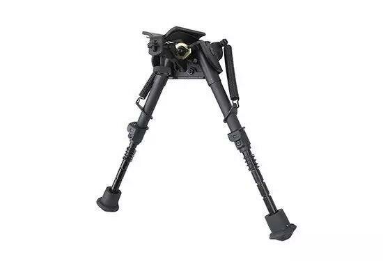 Adjustable bipod