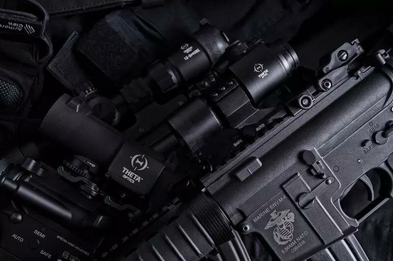 Battle Reflex Sight Replica - Tan