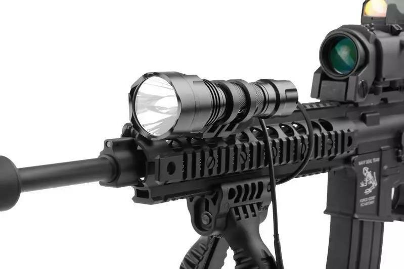 DE1 Slant Mount &ndash; Dark Earth