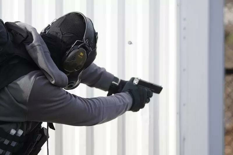 Glock 17 Pistol Replica