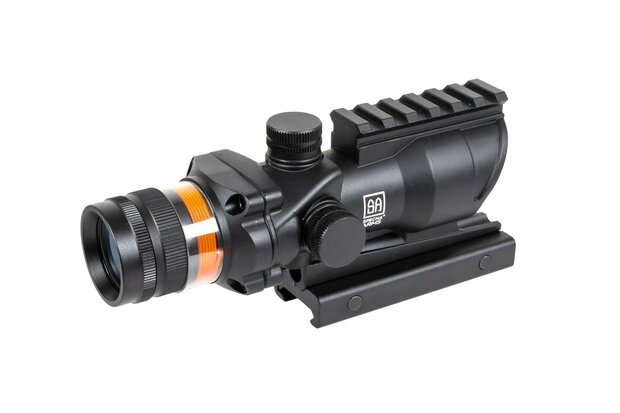 SPECNA ARMS CORE RedFiber 4&times;32 V2 Riflescope Black